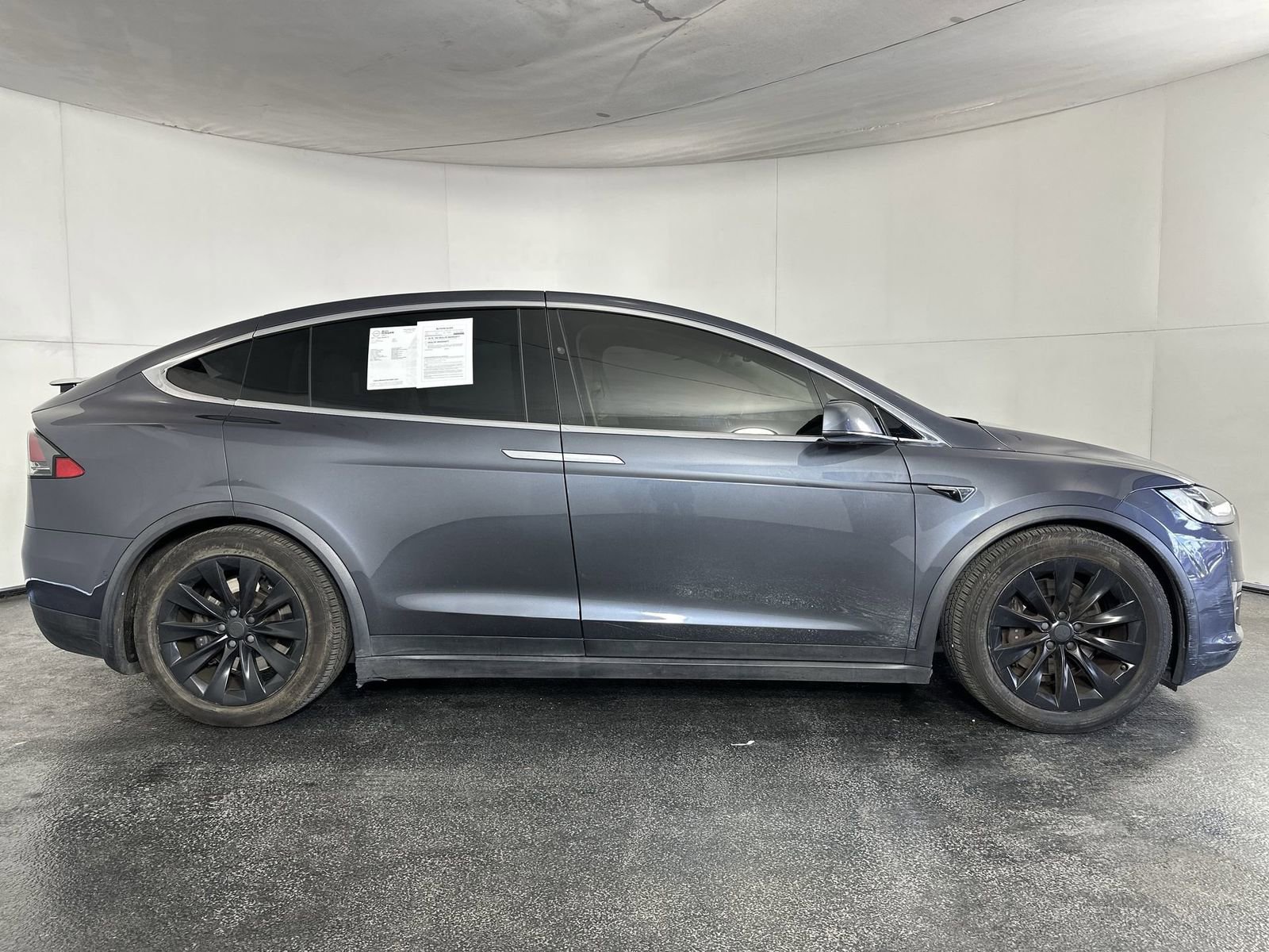 Used 2017 Tesla Model X 75D image 9
