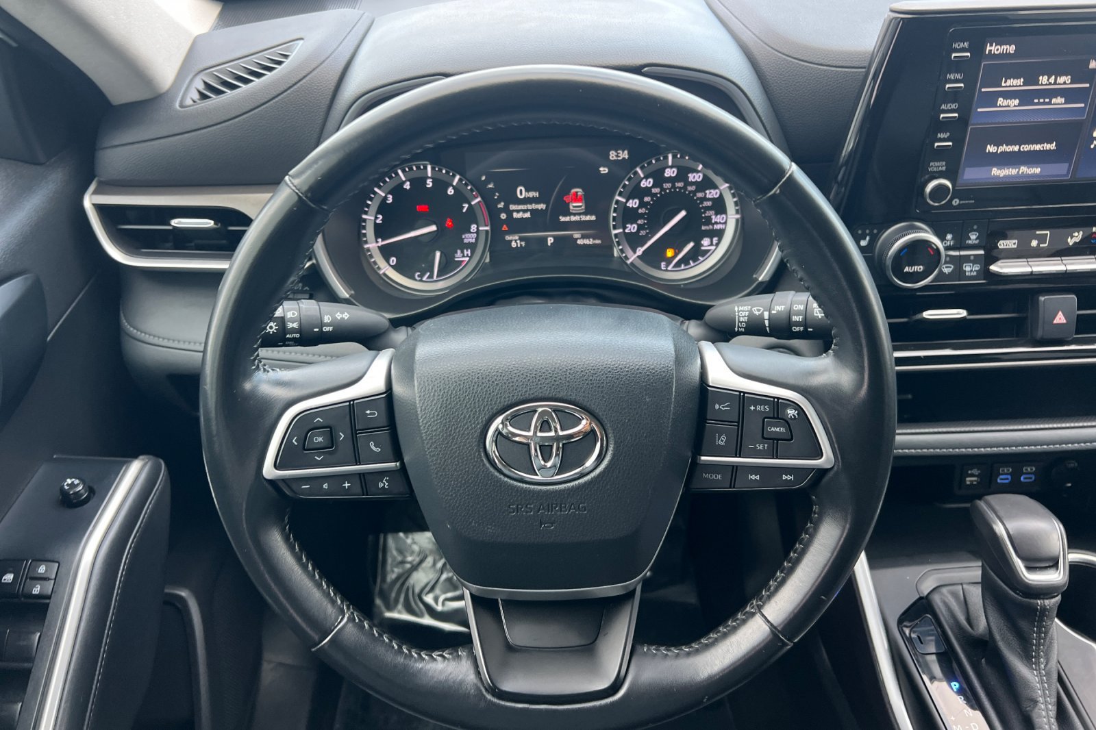 Certified 2022 Toyota Highlander XLE AWD/4WD image 14