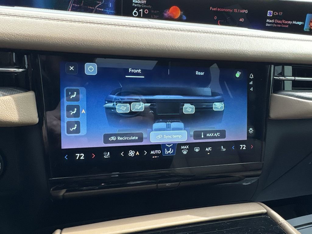 Used 2025 Lincoln Navigator Black Label image 19