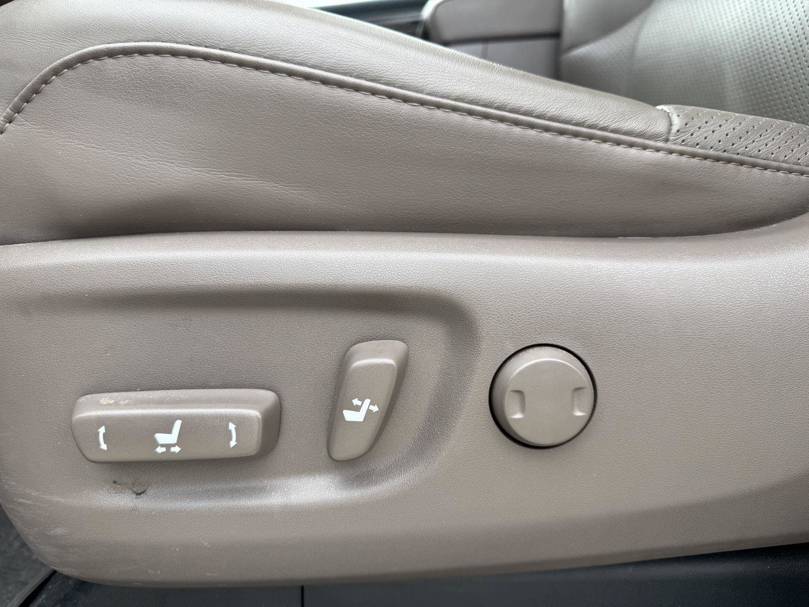 Used 2023 Lexus GX 460 Luxury image 7