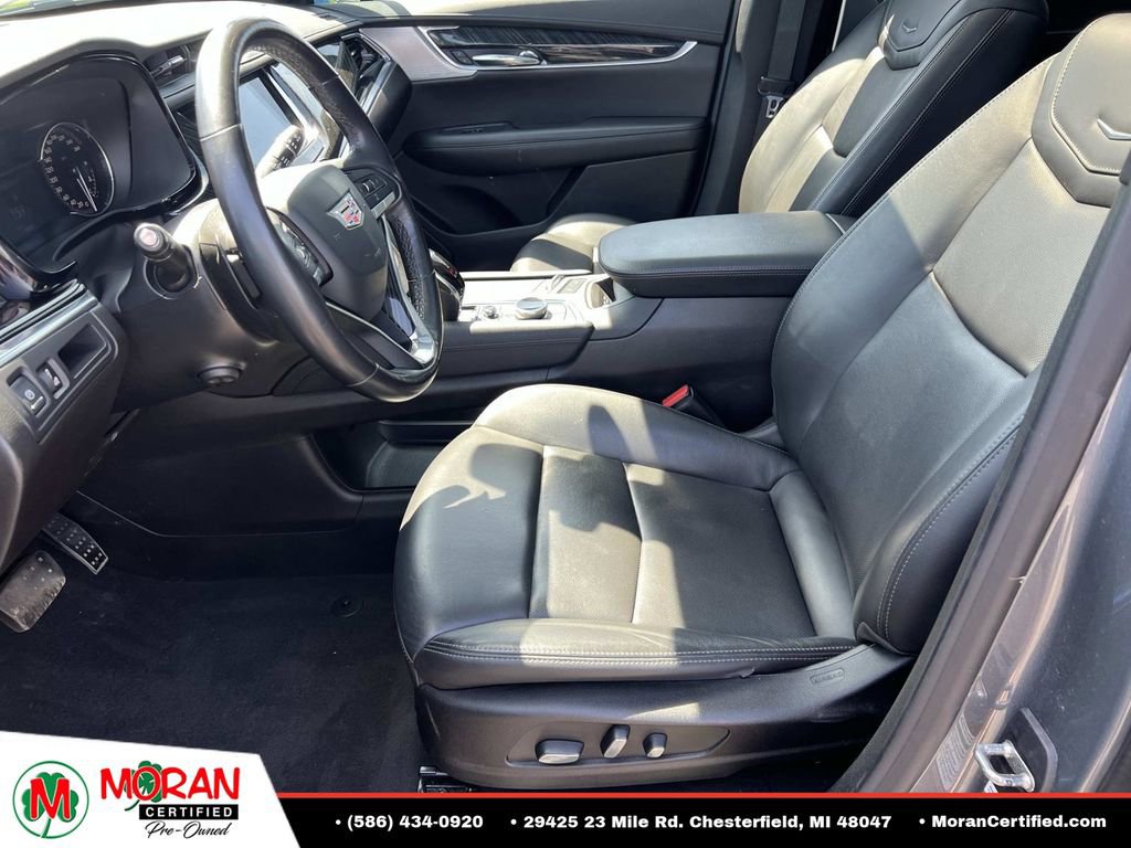 Used 2022 Cadillac XT6 Premium Luxury AWD/4WD image 19