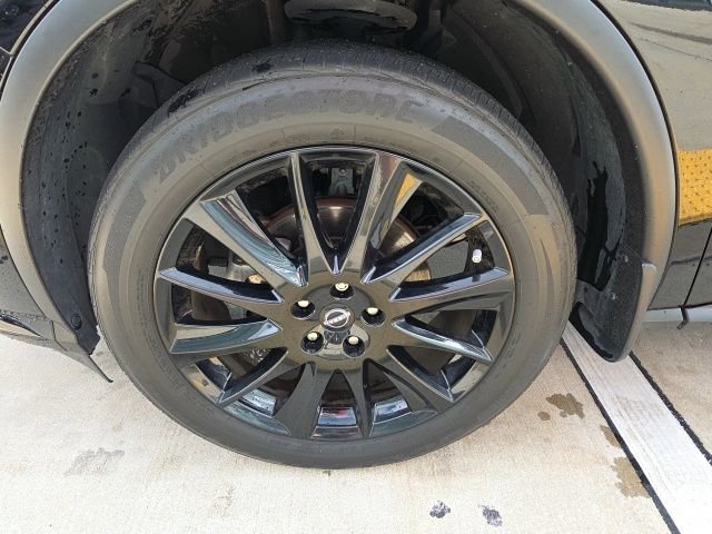 Used 2024 Nissan Murano SV w/ SV Midnight Edition Package image 10