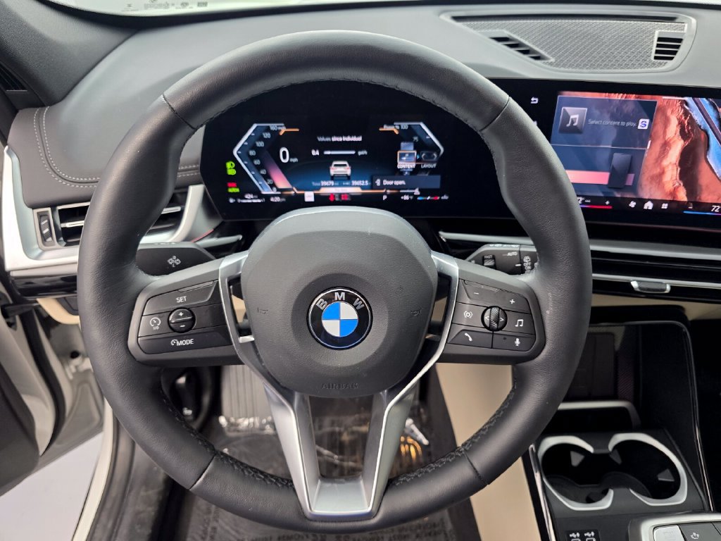 Used 2024 BMW X1 xDrive28i w/ Convenience Package AWD/4WD image 15
