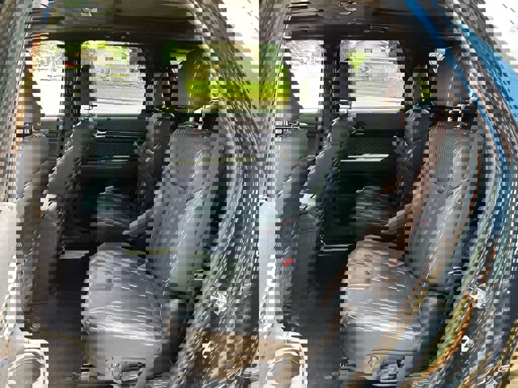 Used 2024 Hyundai Palisade Calligraphy image 13