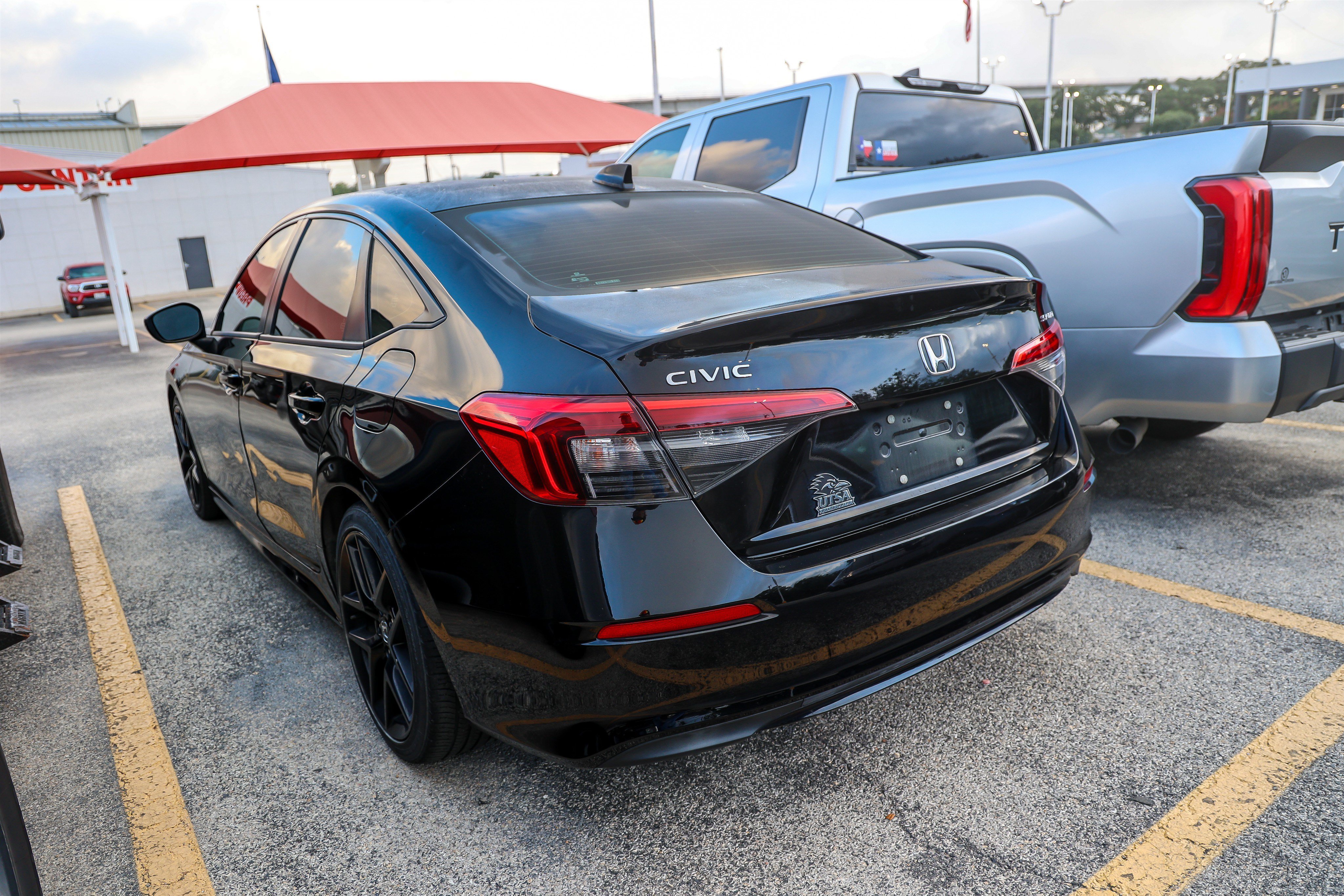 Used 2022 Honda Civic Sport image 10
