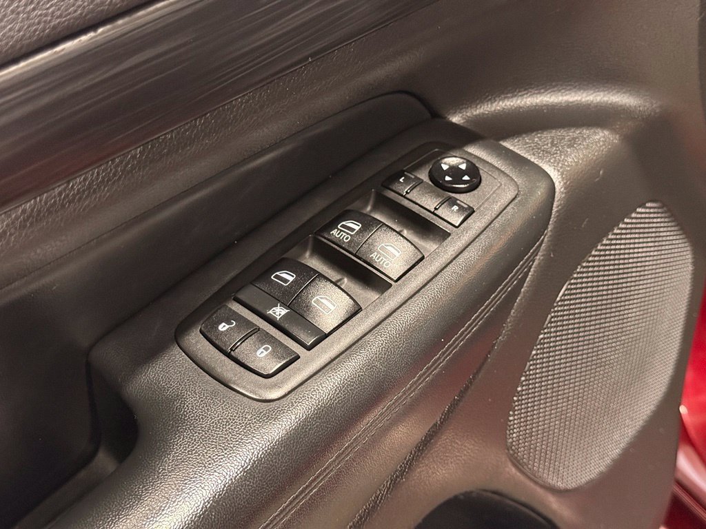 Used 2021 Jeep Grand Cherokee Laredo X RWD image 13