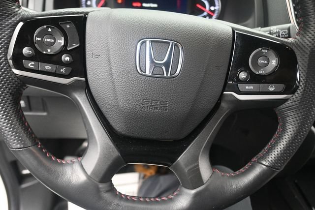 Used 2024 Honda Passport Black Edition image 10