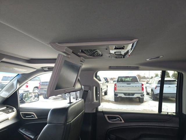 Used 2019 GMC Yukon XL Denali w/ Denali Ultimate Package image 16