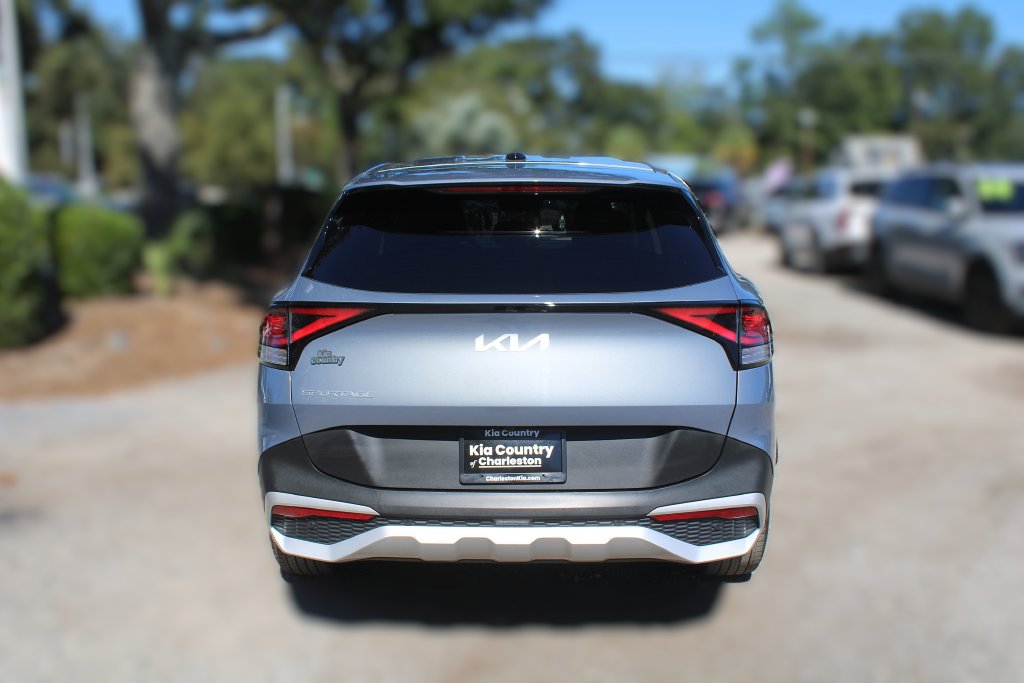 Certified 2025 Kia Sportage EX FWD image 8