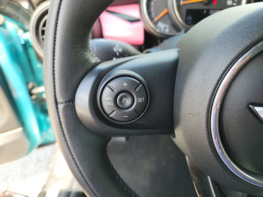 Used 2016 MINI Cooper Convertible image 24