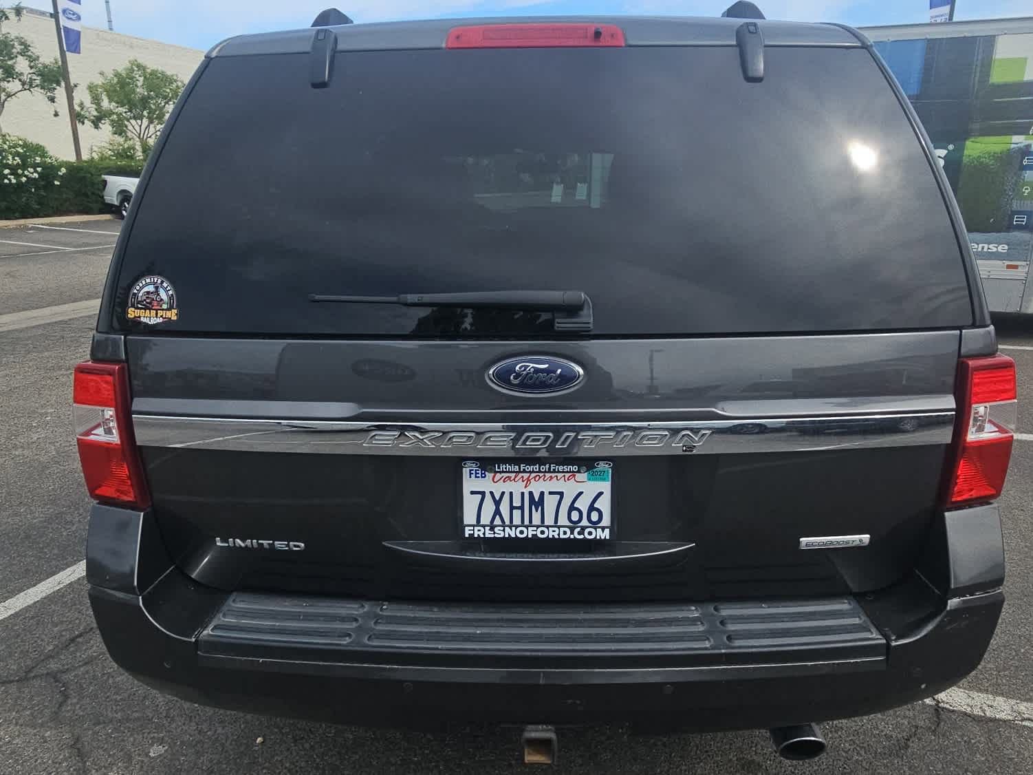 Certified 2017 Ford Expedition Limited w/ Equipment Group 301A AWD/4WD image 8