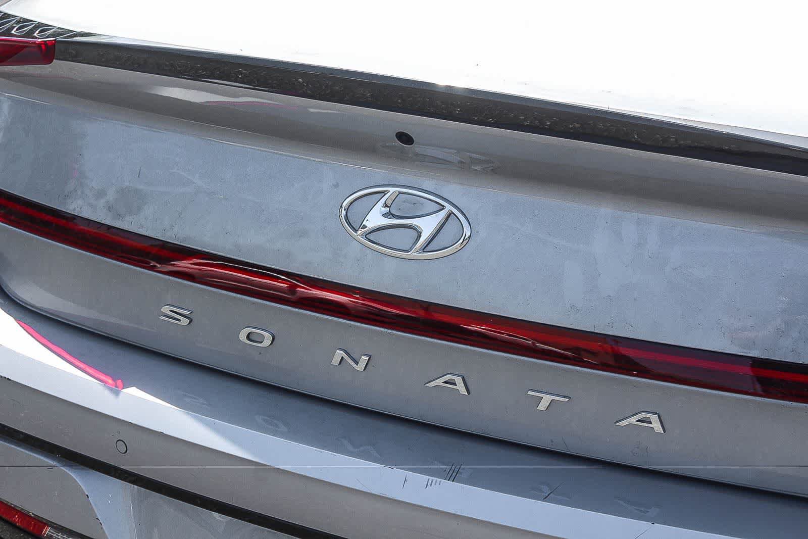 Certified 2023 Hyundai Sonata Limited FWD image 9