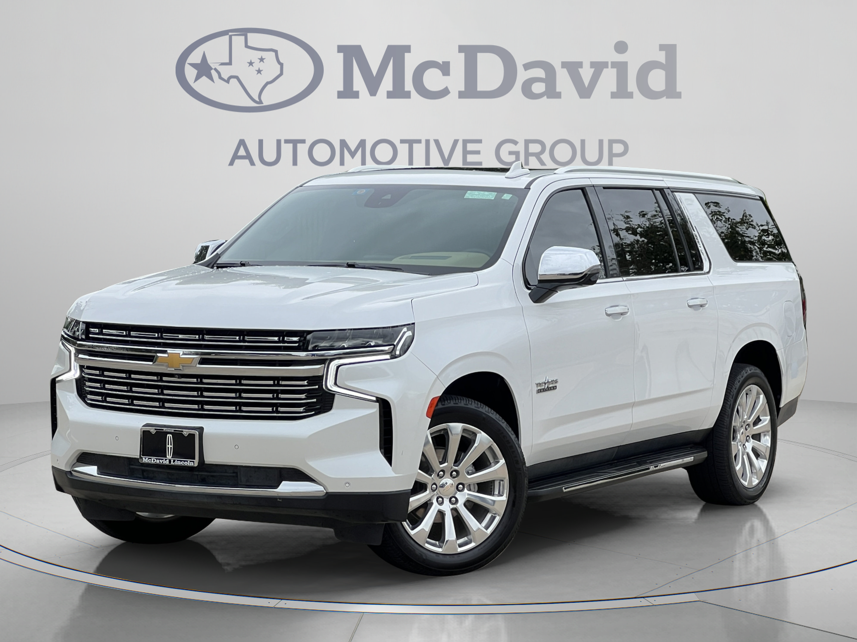 Used 2023 Chevrolet Suburban Premier w/ Premium Package RWD image 1