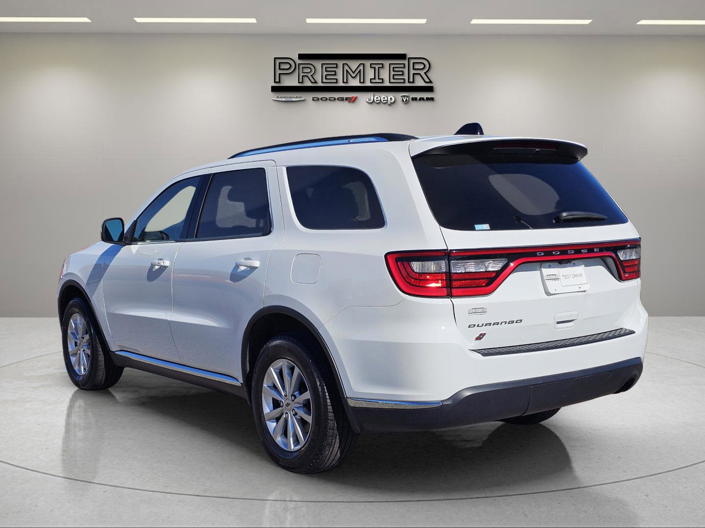 Used 2024 Dodge Durango SXT image 13