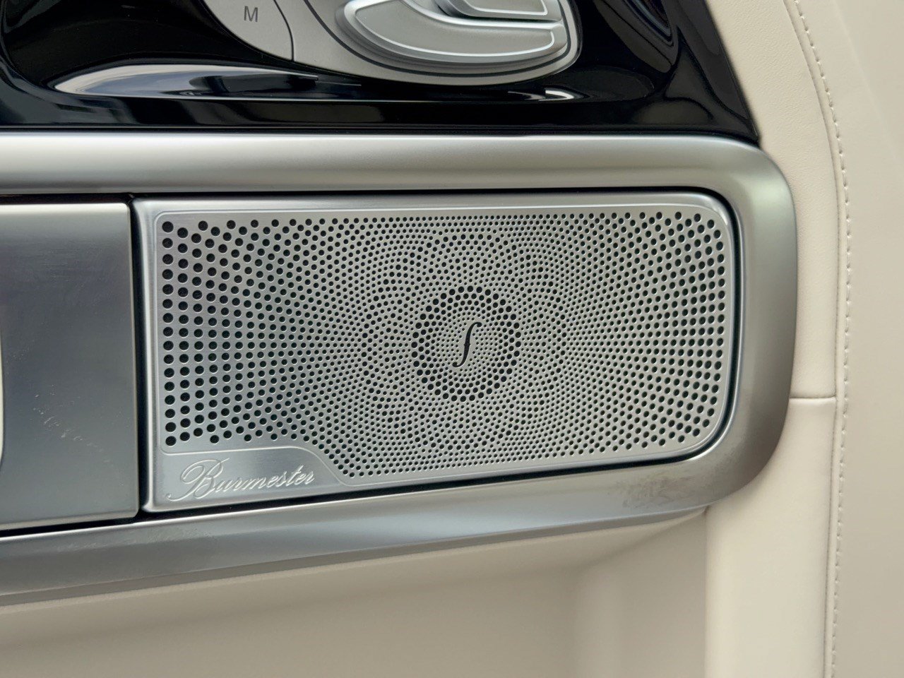 New 2027 Mercedes-Benz G 580 e image 16