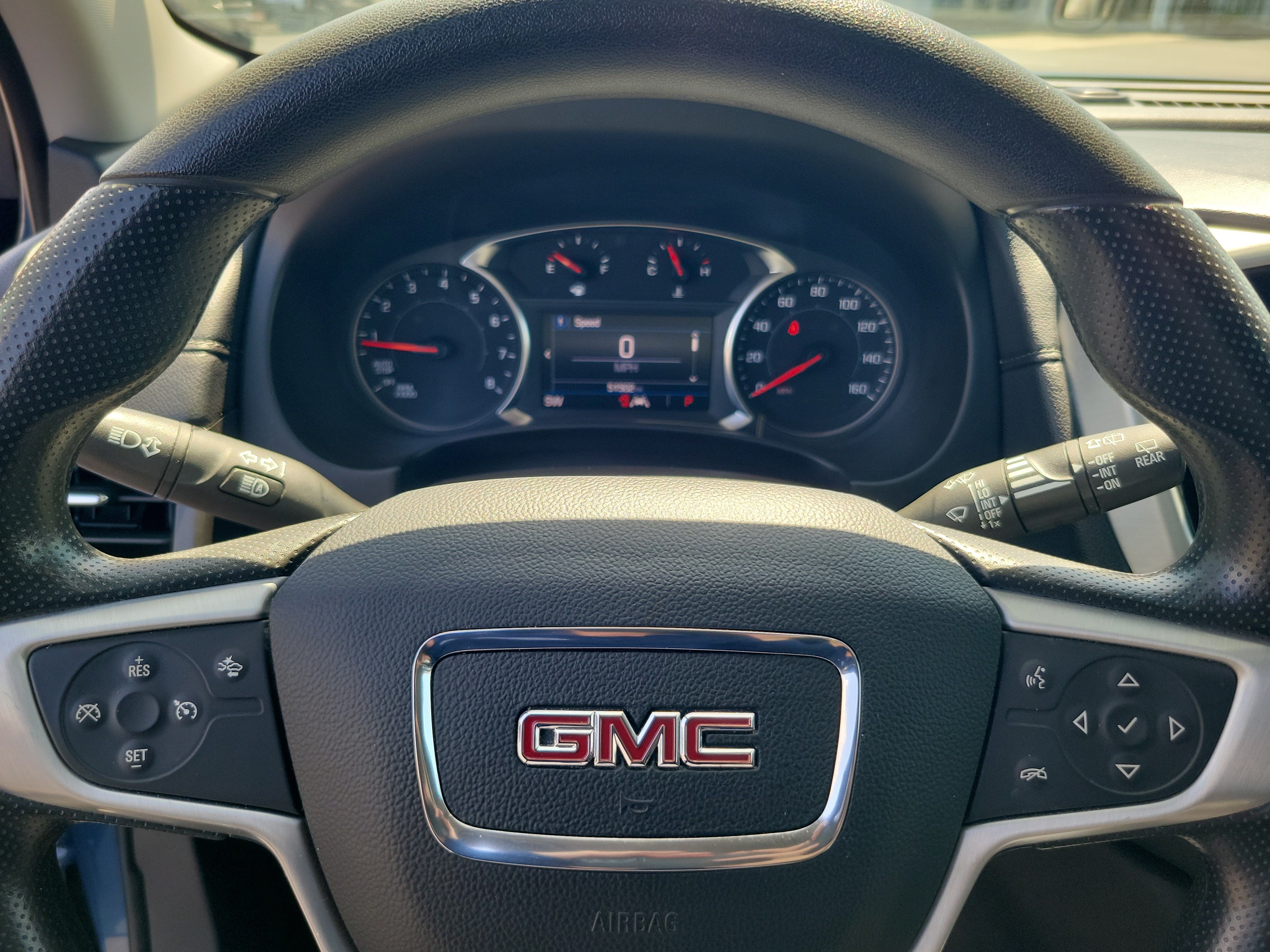 Used 2024 GMC Terrain SLE AWD/4WD image 20