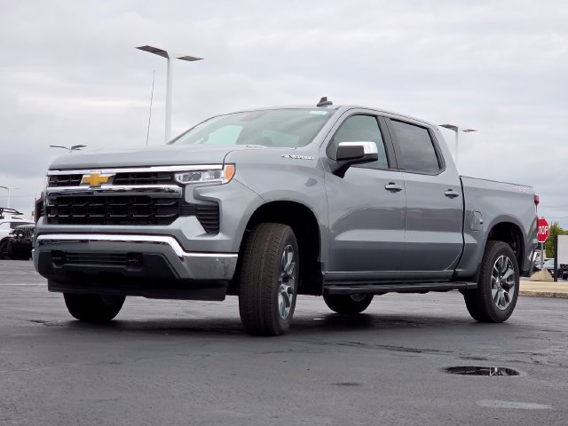 New 2026 Chevrolet Silverado 1500 LT w/ Convenience Package II AWD/4WD image 11