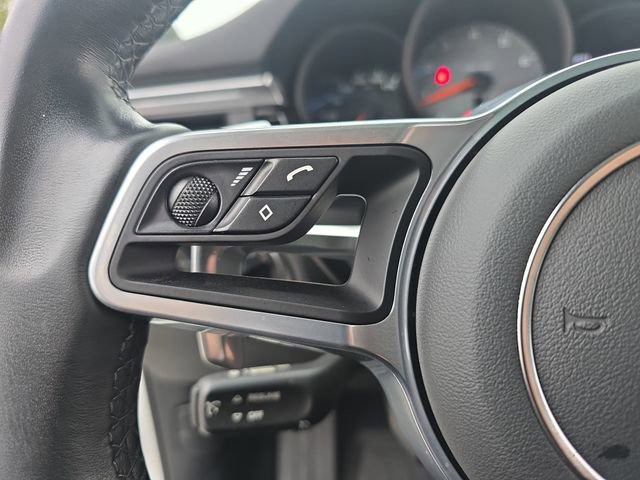 Used 2021 Porsche Macan S image 17