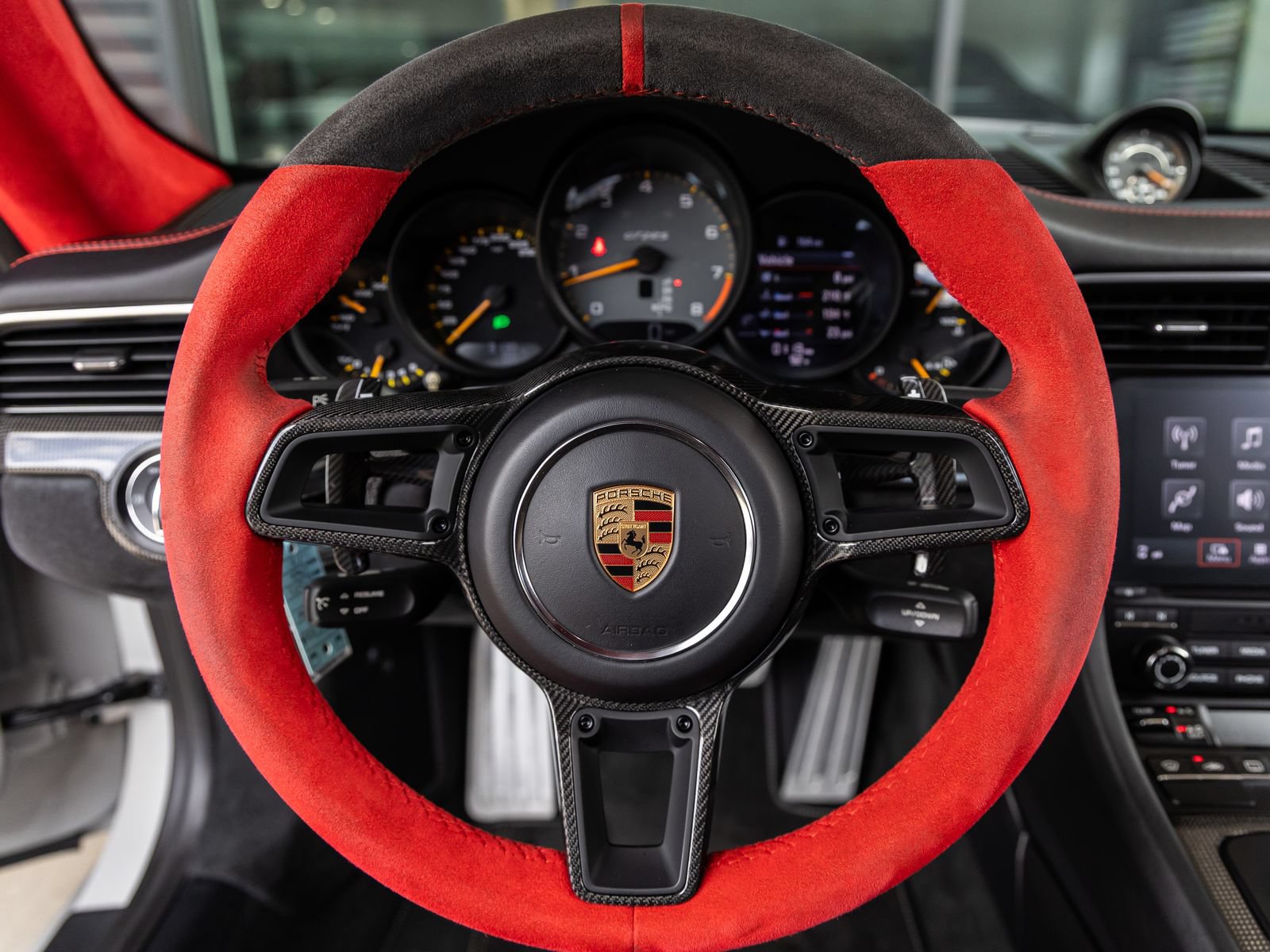 Certified 2019 Porsche 911 GT2 RS RWD image 55