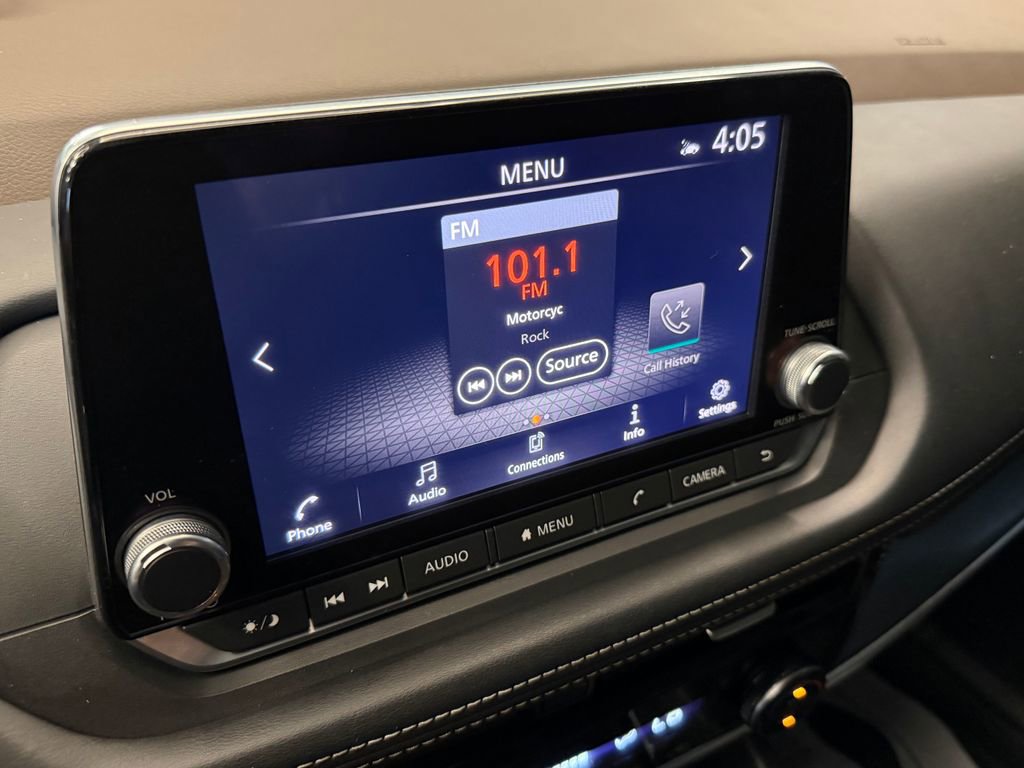 Used 2021 Nissan Rogue SV image 13