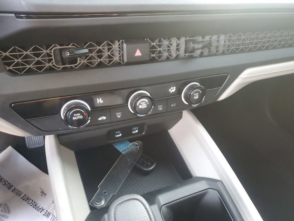 Used 2025 Honda Accord LX image 19