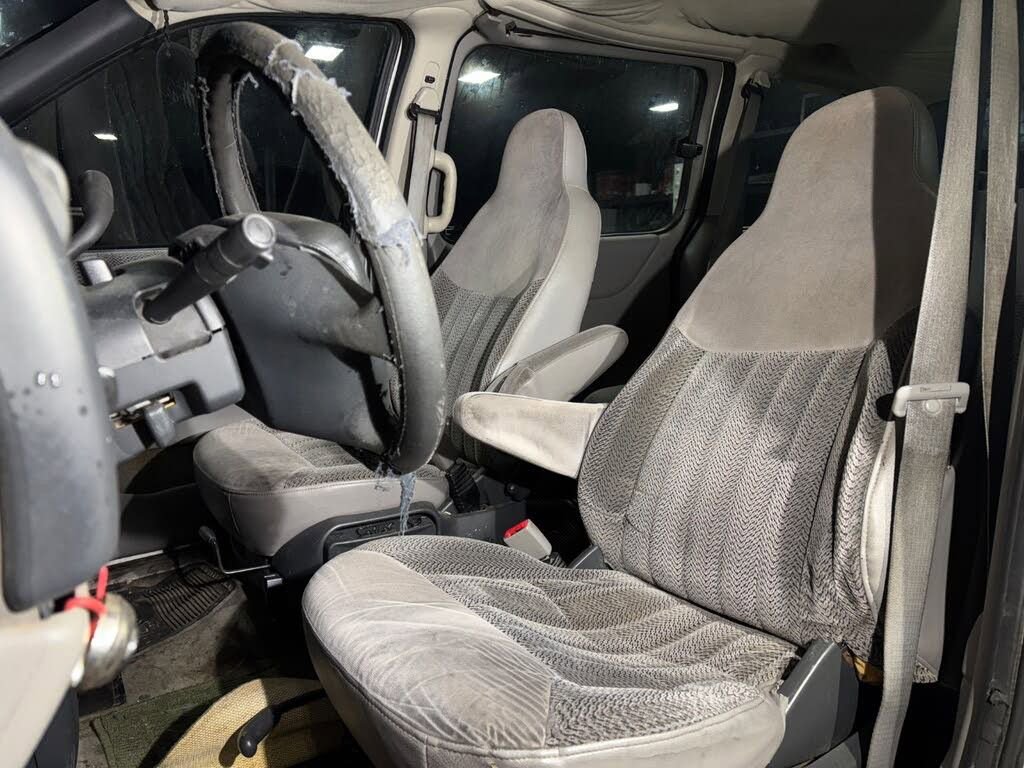 Used 1999 Chevrolet Venture image 7