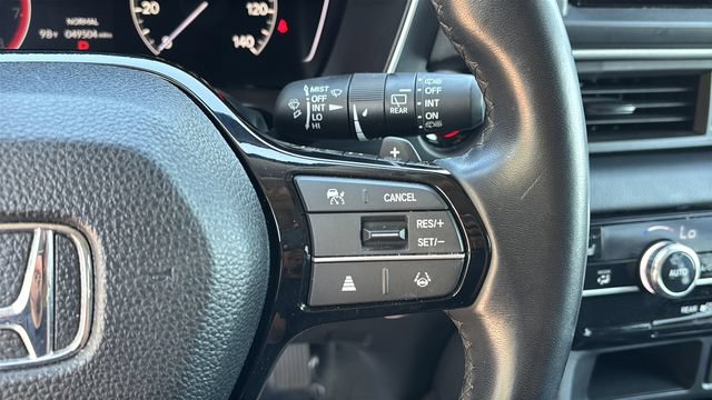 Used 2025 Honda Pilot Touring image 24