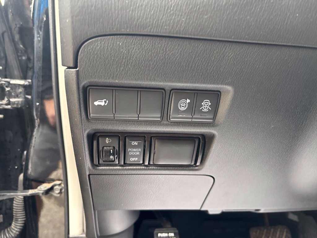 Used 2019 Nissan Armada SL w/ Premium Package RWD image 40