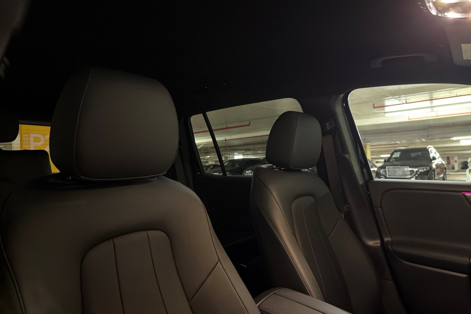 Used 2023 Mercedes-Benz EQB 300 4MATIC image 16