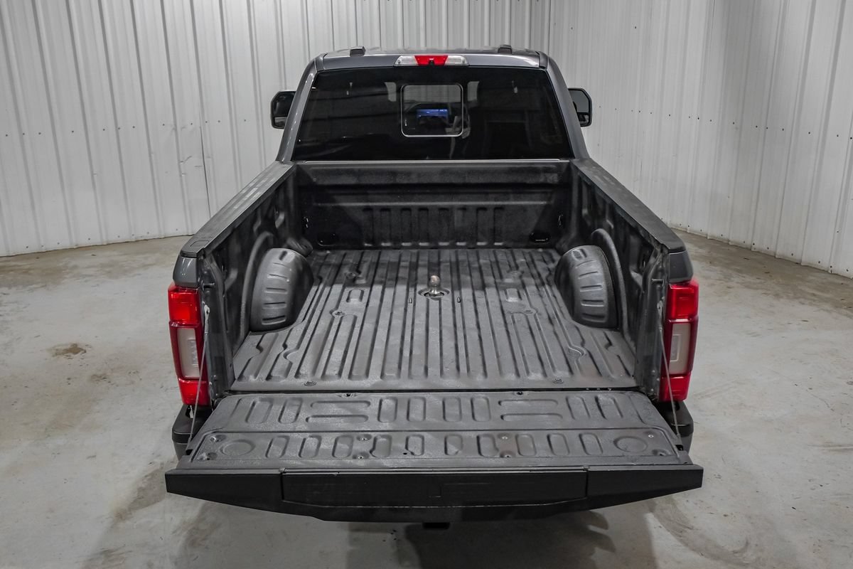 Used 2022 Ford F250 Platinum w/ FX4 Off-Road Package AWD/4WD image 60