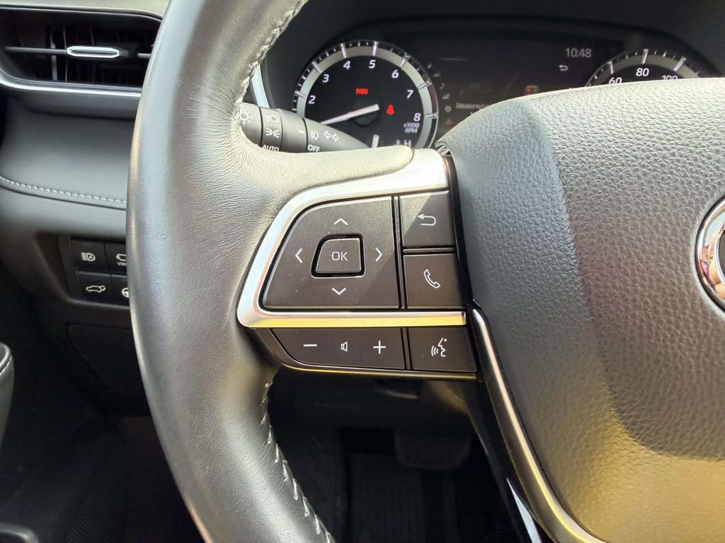 Certified 2020 Toyota Highlander Limited image 8