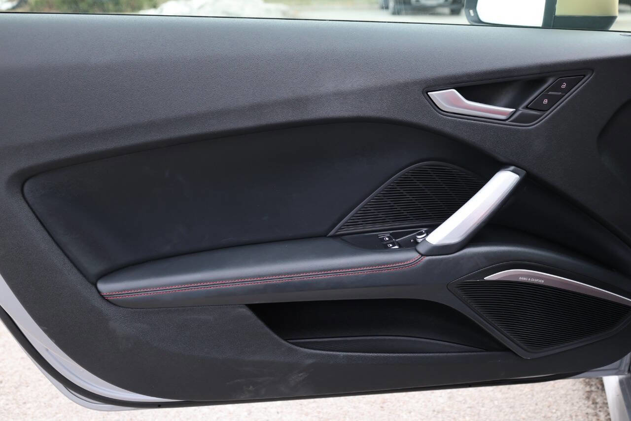 Used 2016 Audi TTS 2.0T Coupe image 12