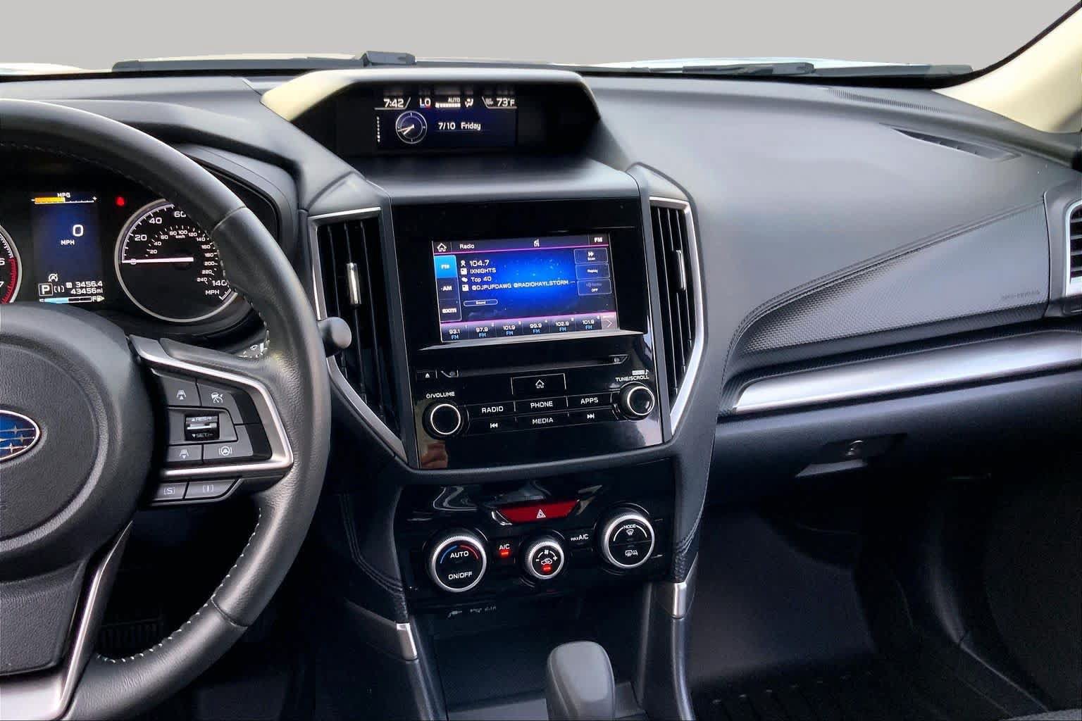 Used 2020 Subaru Forester Premium AWD/4WD image 7