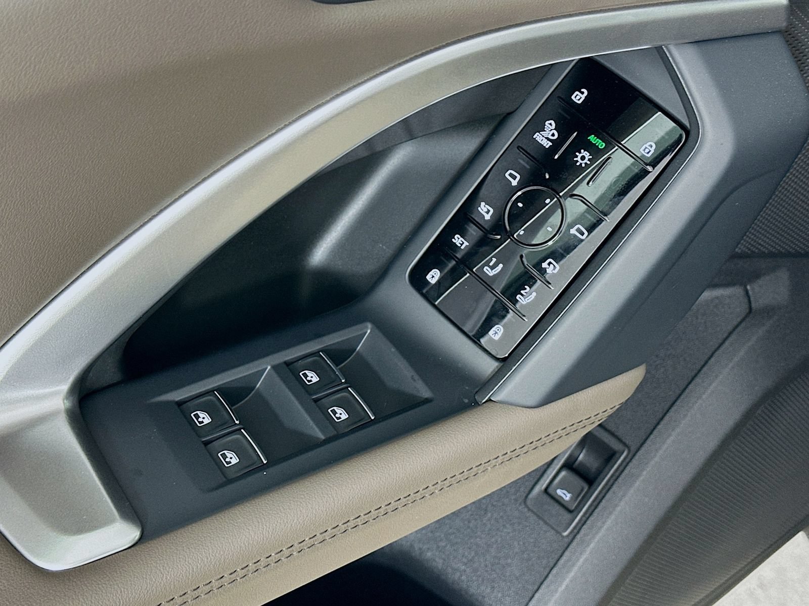 New 2026 Audi Q5 Premium AWD/4WD image 18