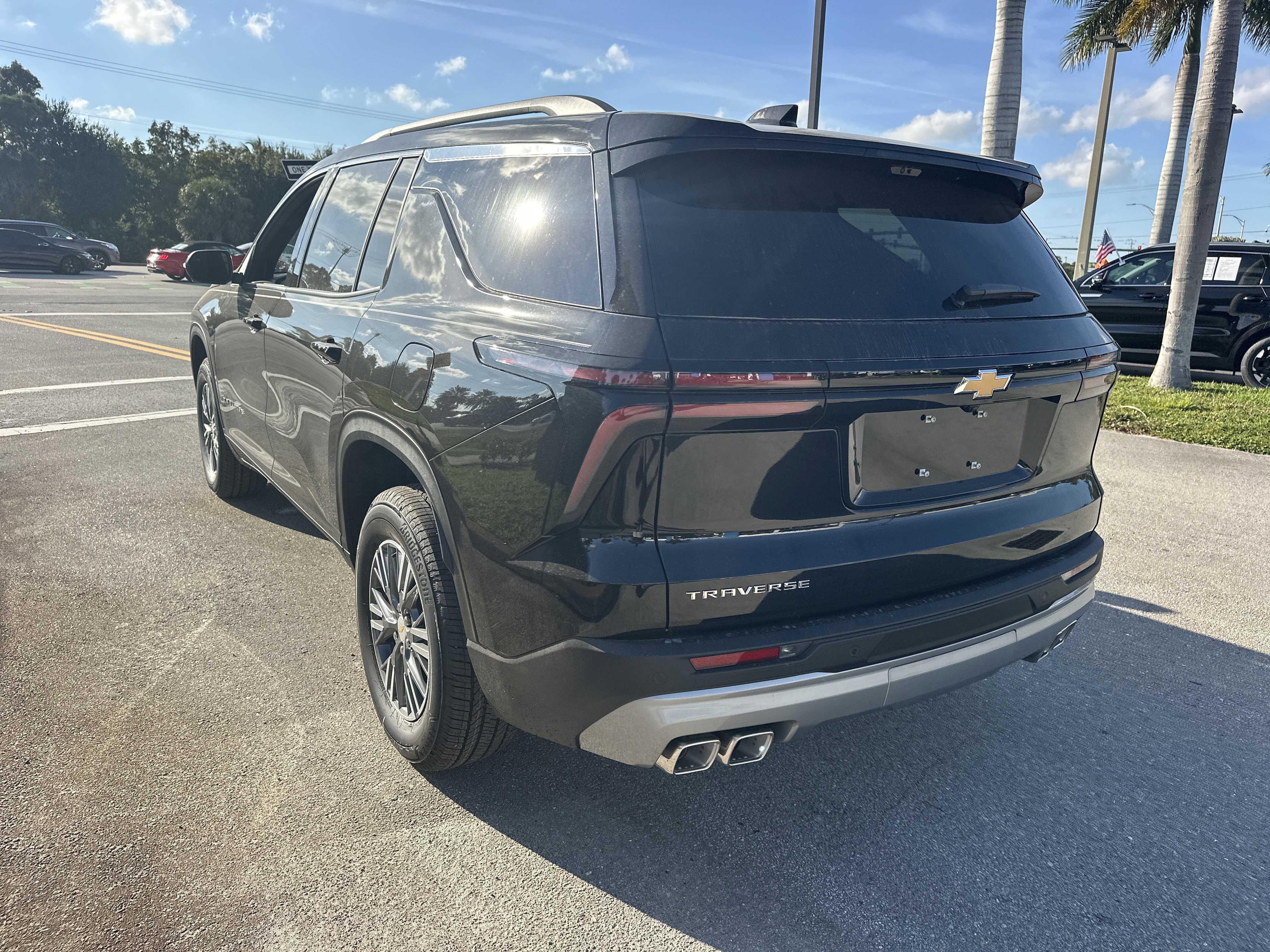 New 2026 Chevrolet Equinox EV LT w/ Convenience Package II image 8