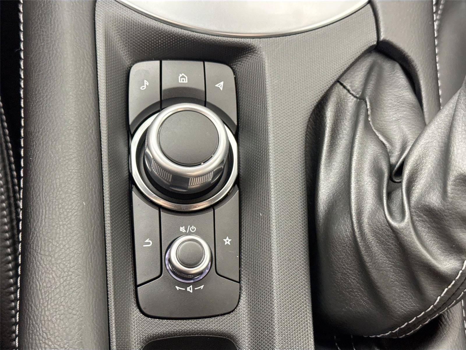 Certified 2025 MAZDA MX-5 Miata Grand Touring RWD image 30