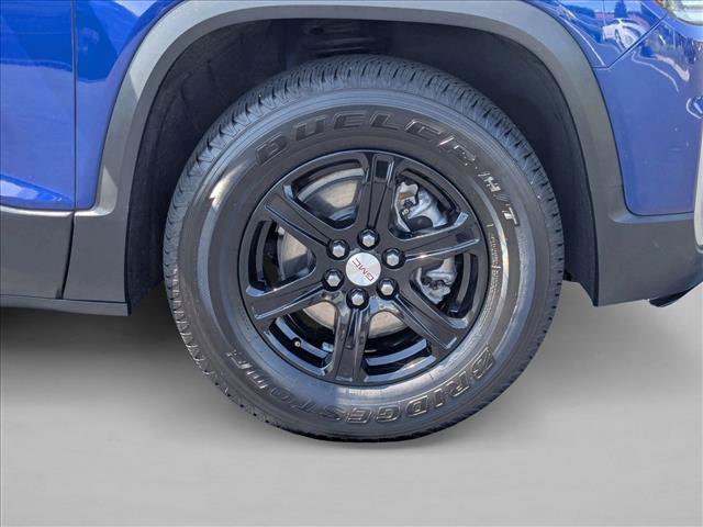 Used 2023 GMC Acadia AT4 w/ Technology Package image 22