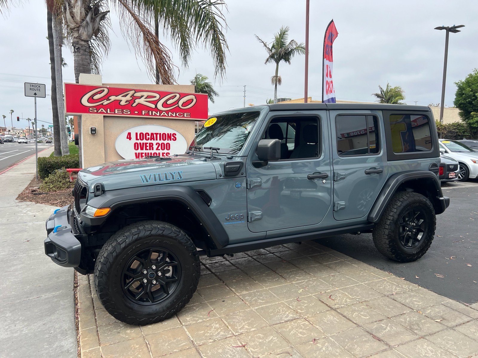 Used 2024 Jeep Wrangler Unlimited AWD/4WD image 5