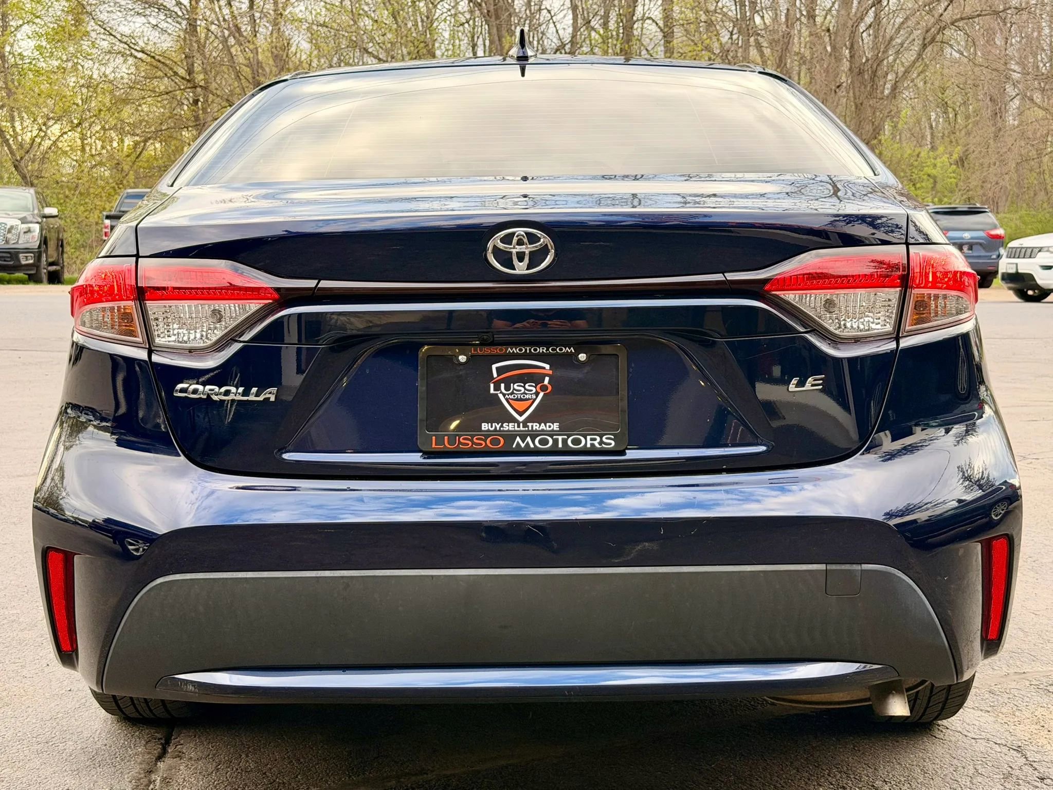 Used 2020 Toyota Corolla LE FWD image 5