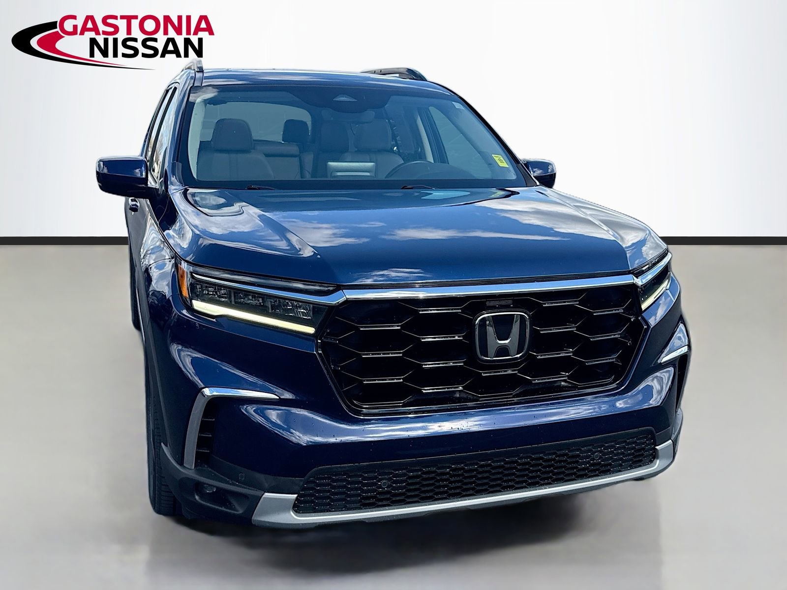 Used 2023 Honda Pilot Touring video 2