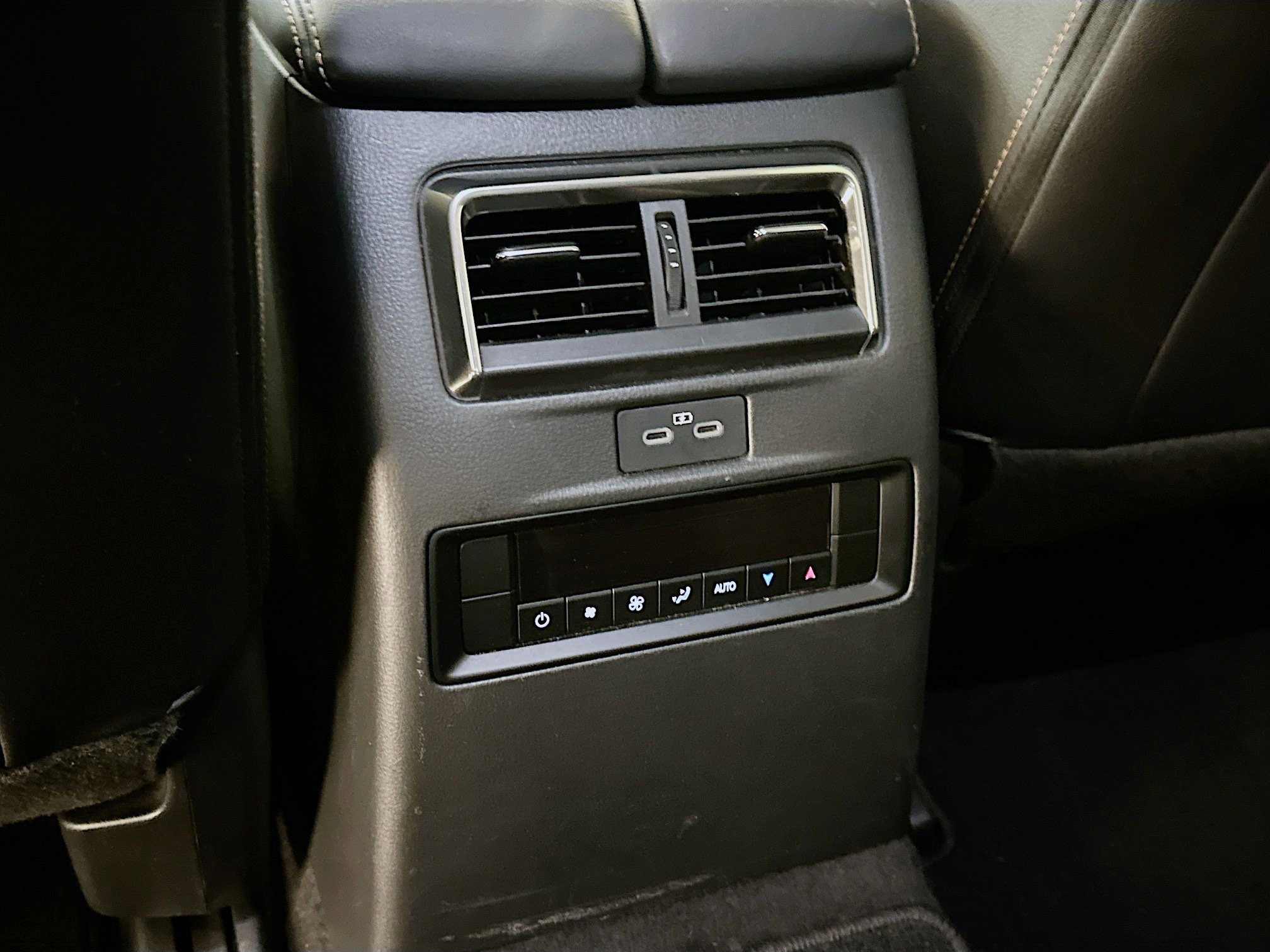 Used 2025 MAZDA CX-90 3.3 Turbo w/ Preferred Package image 29