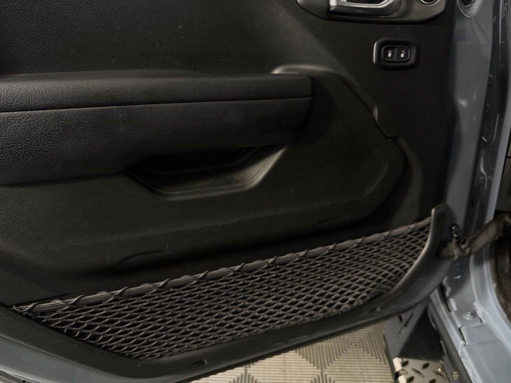 Used 2024 Jeep Wrangler Unlimited w/ Convenience Group image 25