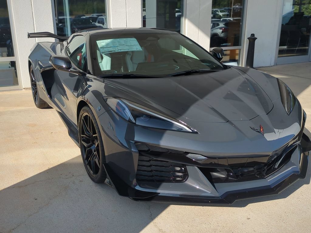 New 2027 Chevrolet Corvette Z06 RWD image 2