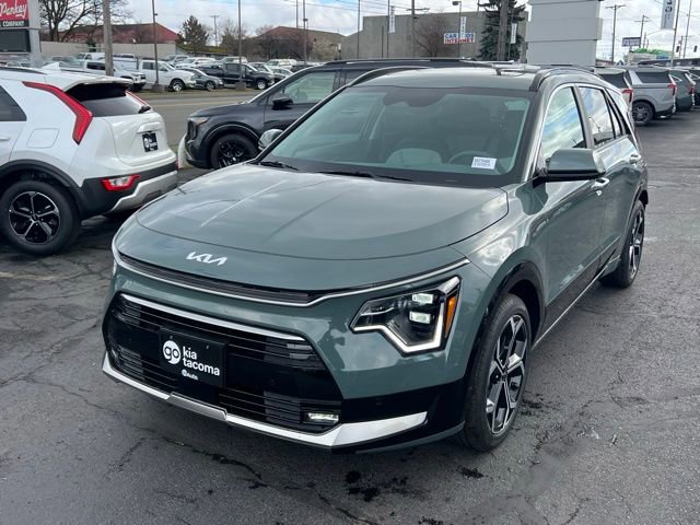 New 2025 Kia Niro SX Touring image 4