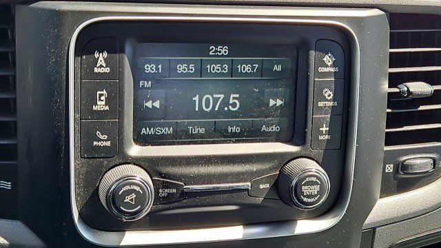 Used 2017 RAM 1500 Express RWD image 13
