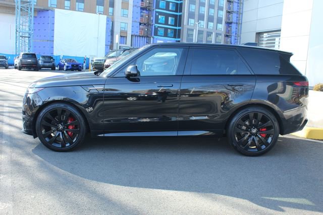 Used 2025 Land Rover Range Rover Sport Dynamic SE image 6