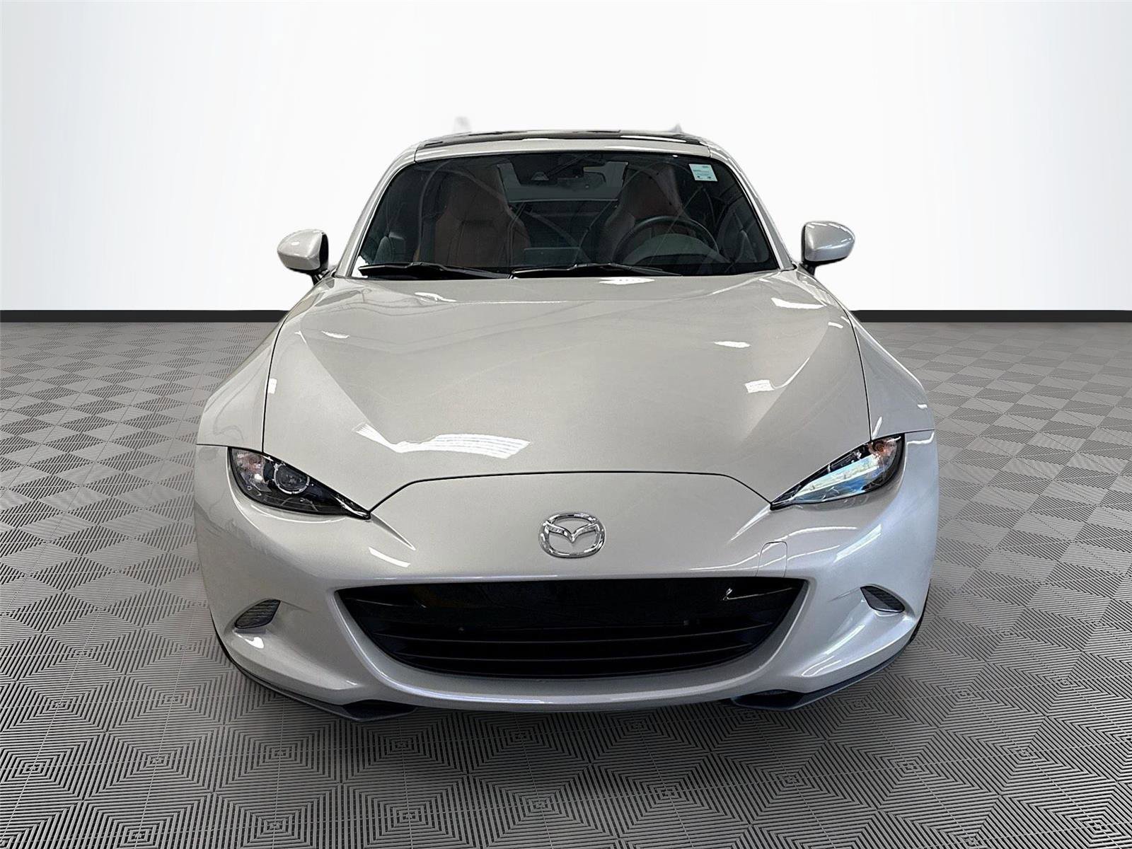 Used 2023 MAZDA MX-5 Miata Grand Touring w/ Weather Package image 2