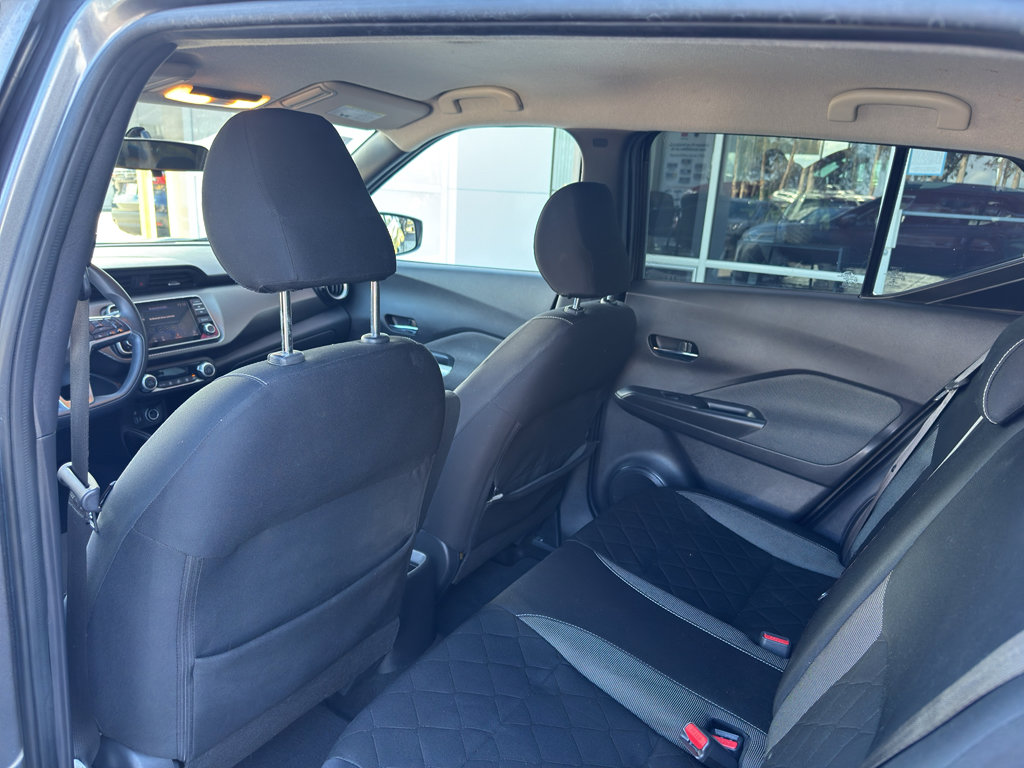 Used 2018 Nissan Kicks SV image 7