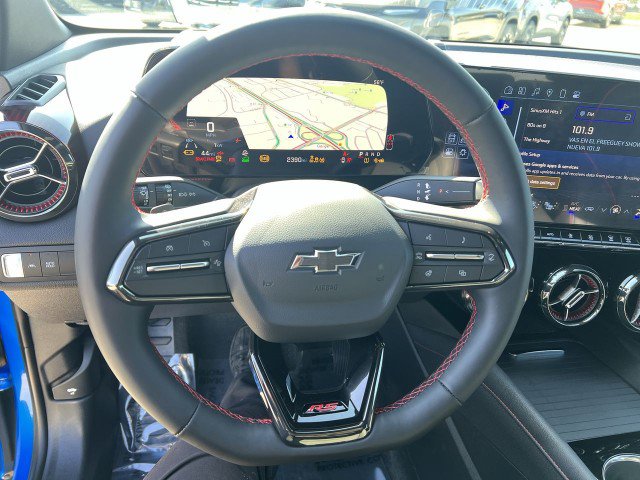 Used 2025 Chevrolet Blazer EV RS image 11