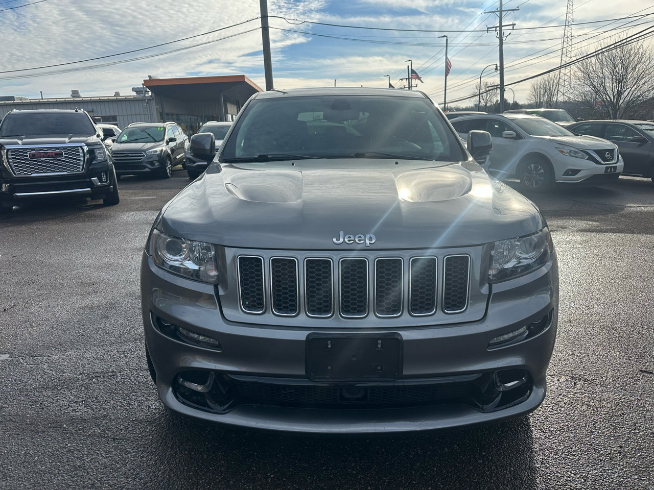 Used 2012 Jeep Grand Cherokee SRT8 w/ Luxury Group II image 2